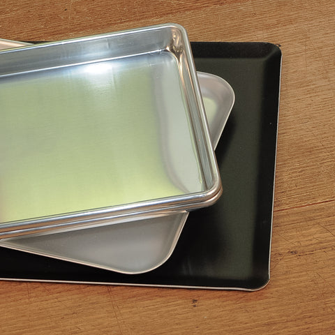 Baking Sheets & Trays